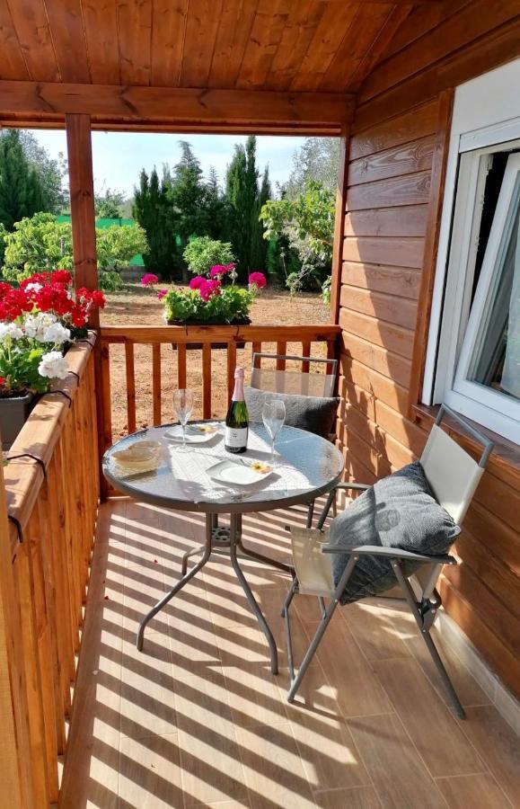 Bed and Breakfast Casa Dominaty Cálig Exterior foto